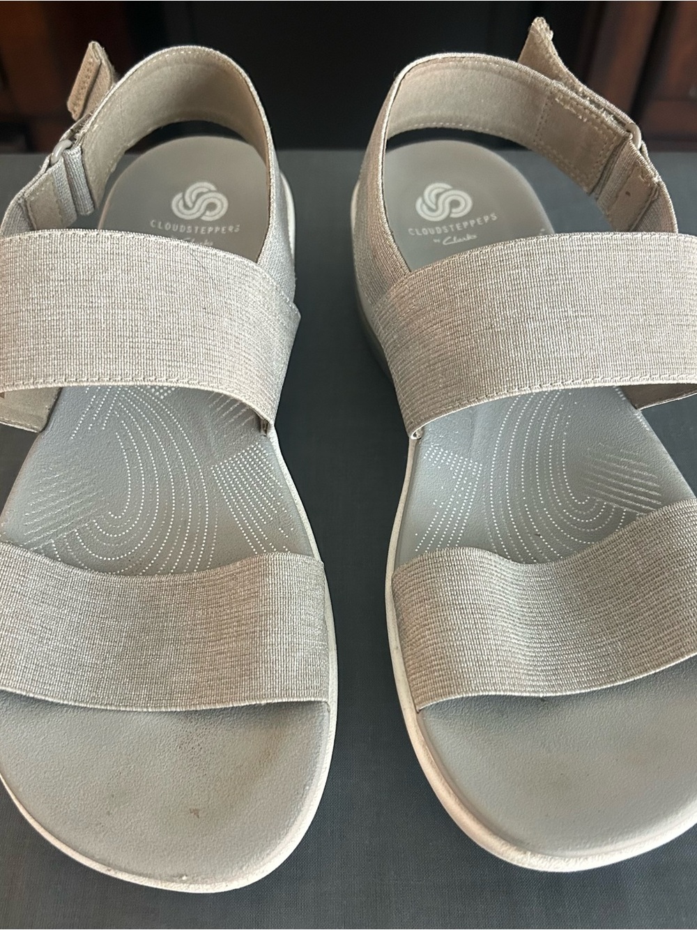 Cloudsteppers by Clarks Women's Elastic Strap Sandal in Light taupe/grey